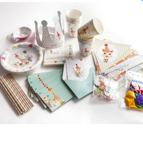 BDAY PARTY KIT IN A BOX🎈 - Picture 2 of 8